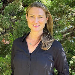 Rachel Knauss - Therapist